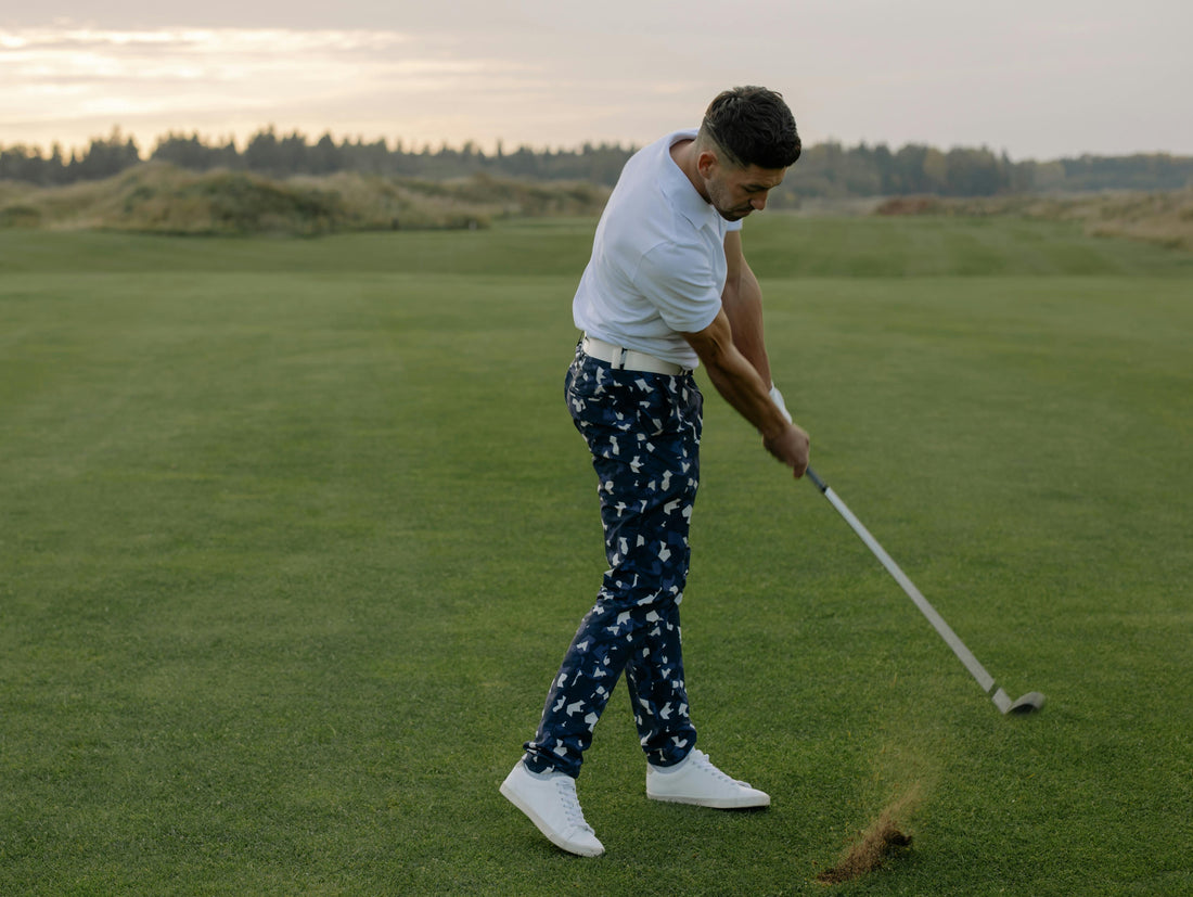 How to Practice Golf at Home: Indoor Golf Setups and Tips