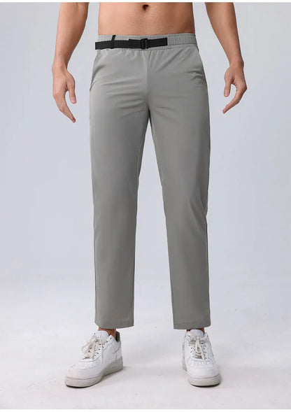 Men's Sporty Cooling Golf Trousers With Black Belt