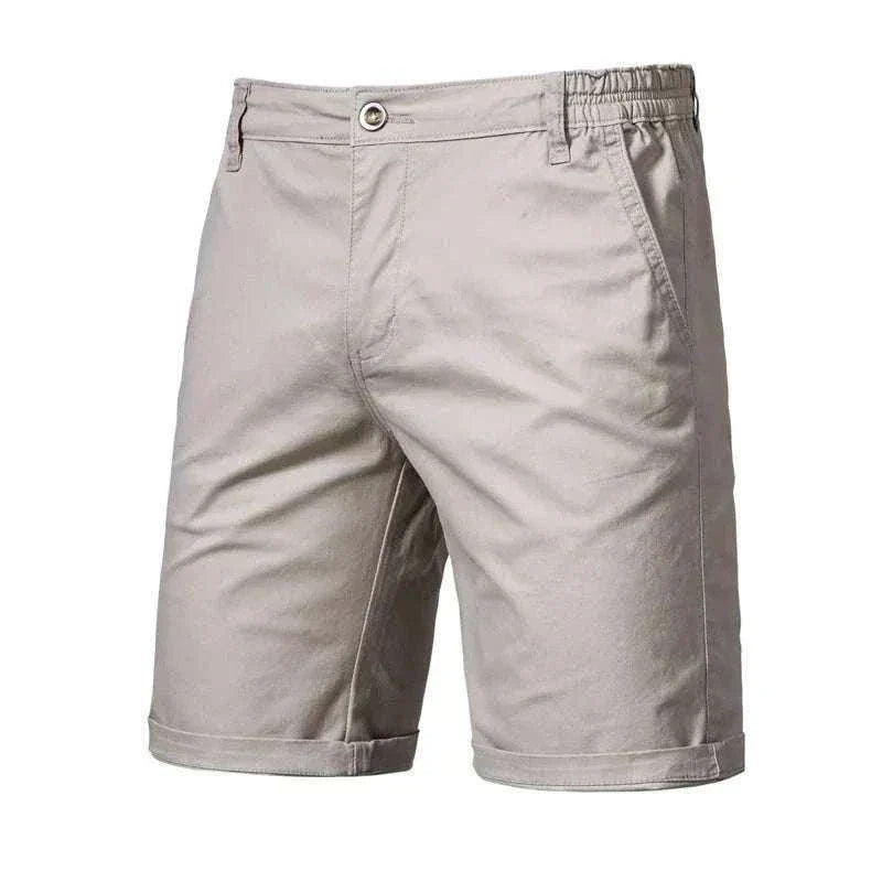 Golf shorts in light gray solid fabric with a tailored fit, front button closure, side pockets and rolled hems
