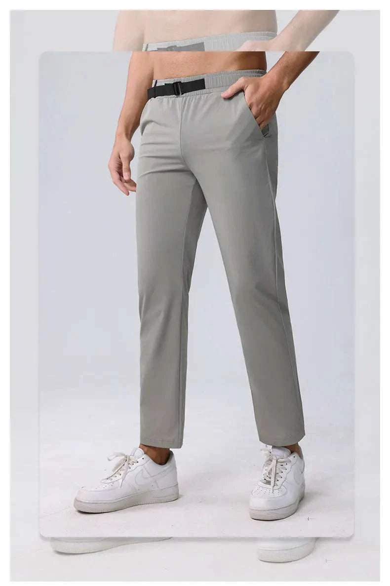 Men's lightweight cooling golf trousers with black belt
